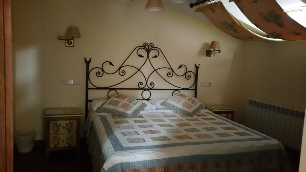 La Posada Del Tietar Санта-Мария-дель-Тьетар Экстерьер фото