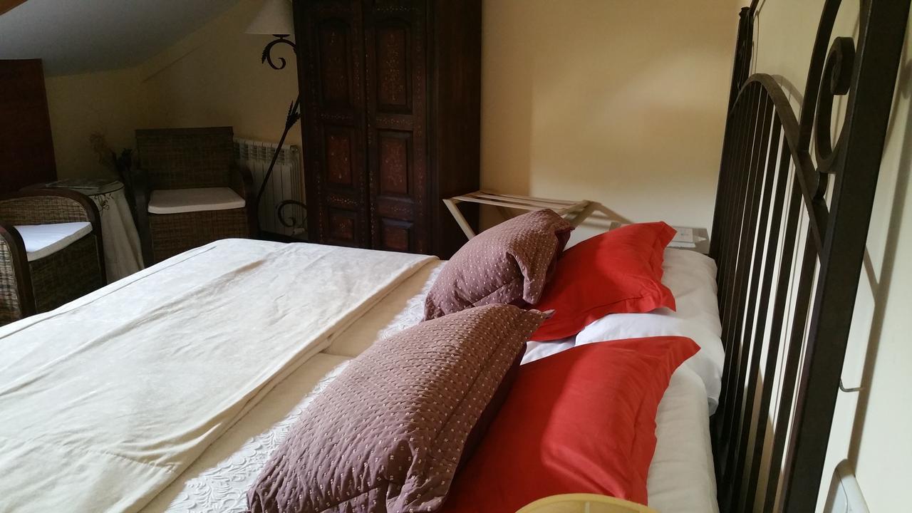 La Posada Del Tietar Санта-Мария-дель-Тьетар Экстерьер фото